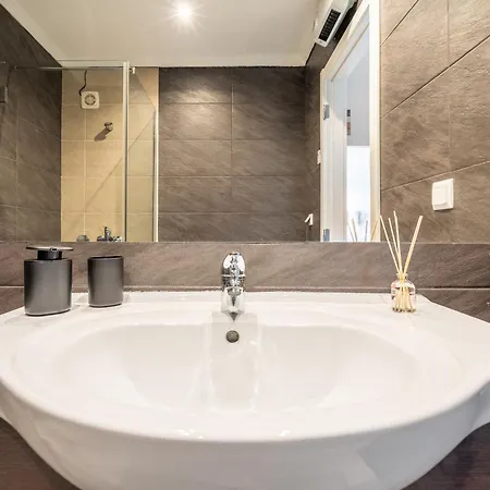 Suiteon7th Vilamoura The View In Town - 1br דירה *