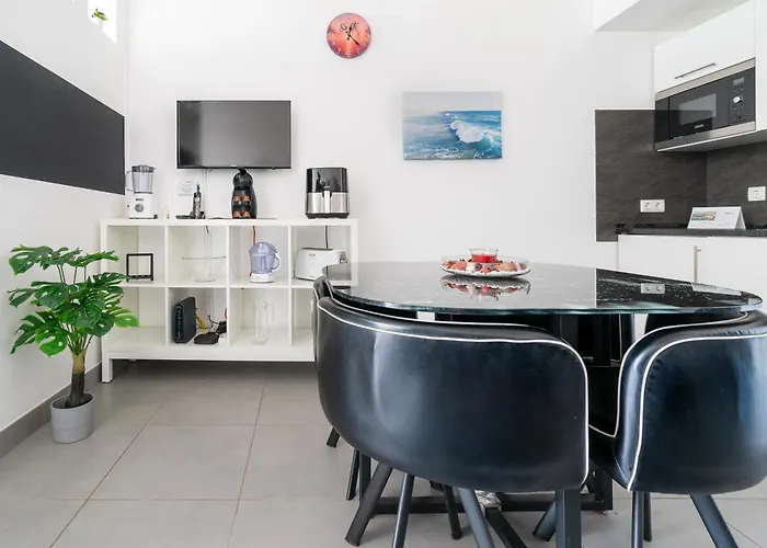 Suiteon7th Vilamoura The View In Town - 1br Quarteira